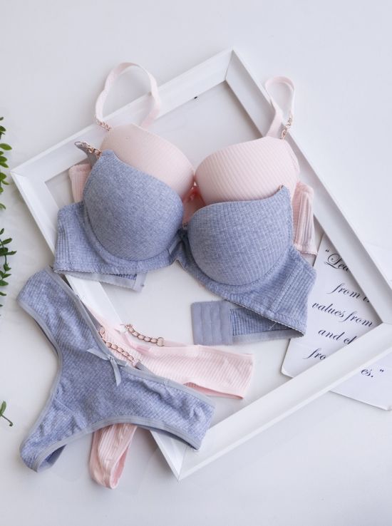 ست لباس زیر نیوشا