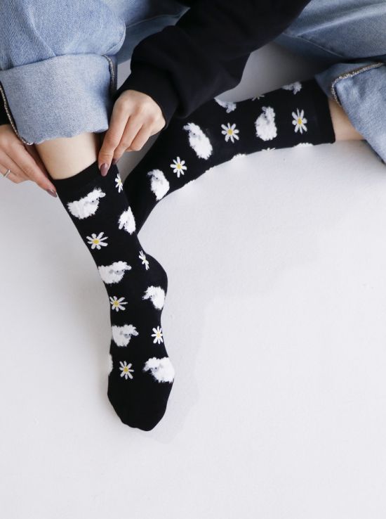 جوراب زنانه چتیک مدل گوسفند و گل بابونه | هیبا