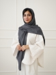 روسری پیچازی دور ریش مانا 2