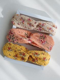 هدبند طرحدار مینا