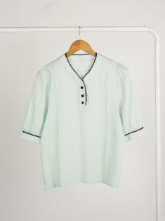 شومیز هانیس