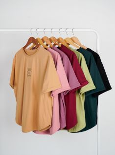 تیشرت آوینا