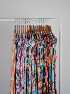 سارافون مخمل آناهید