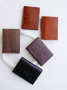 جاکارتی چرم نویان