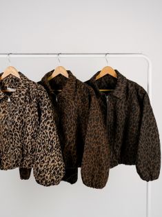 بامبر جکت پلنگی آرینا